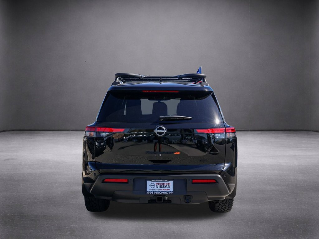 Used 2025 Nissan Pathfinder Rock Creek AWD/4WD image 6