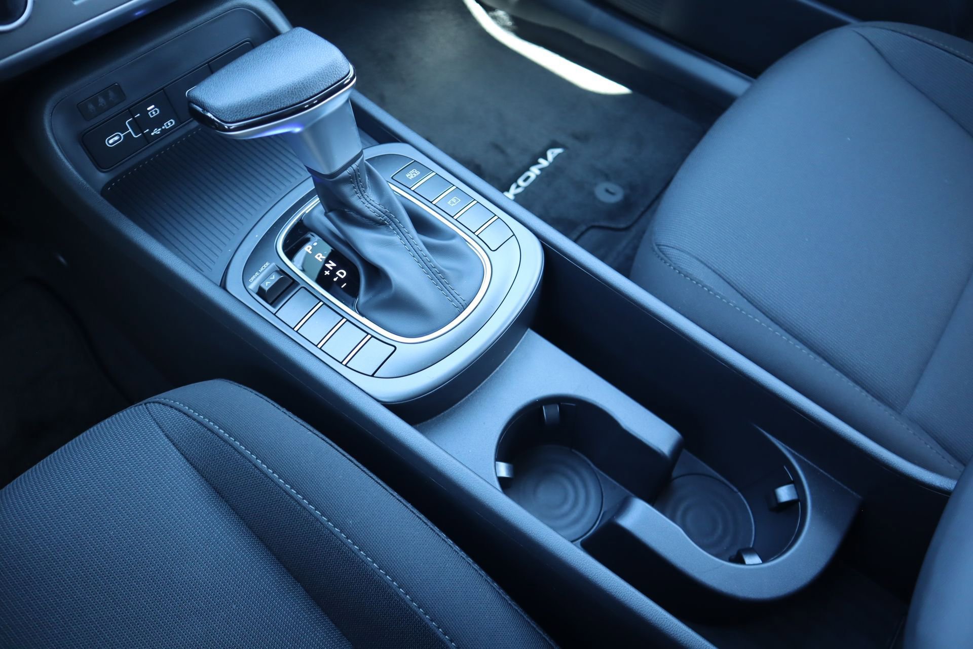 New 2026 Hyundai Kona SE image 16