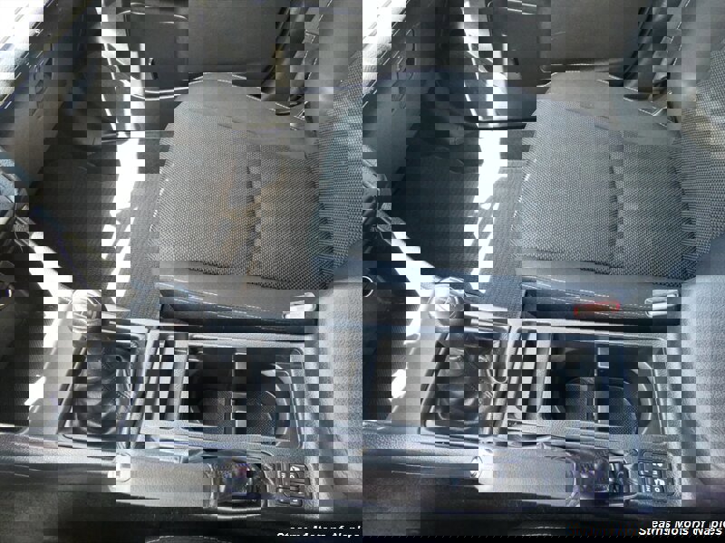 Used 2014 Subaru Crosstrek 2.0i Premium image 32