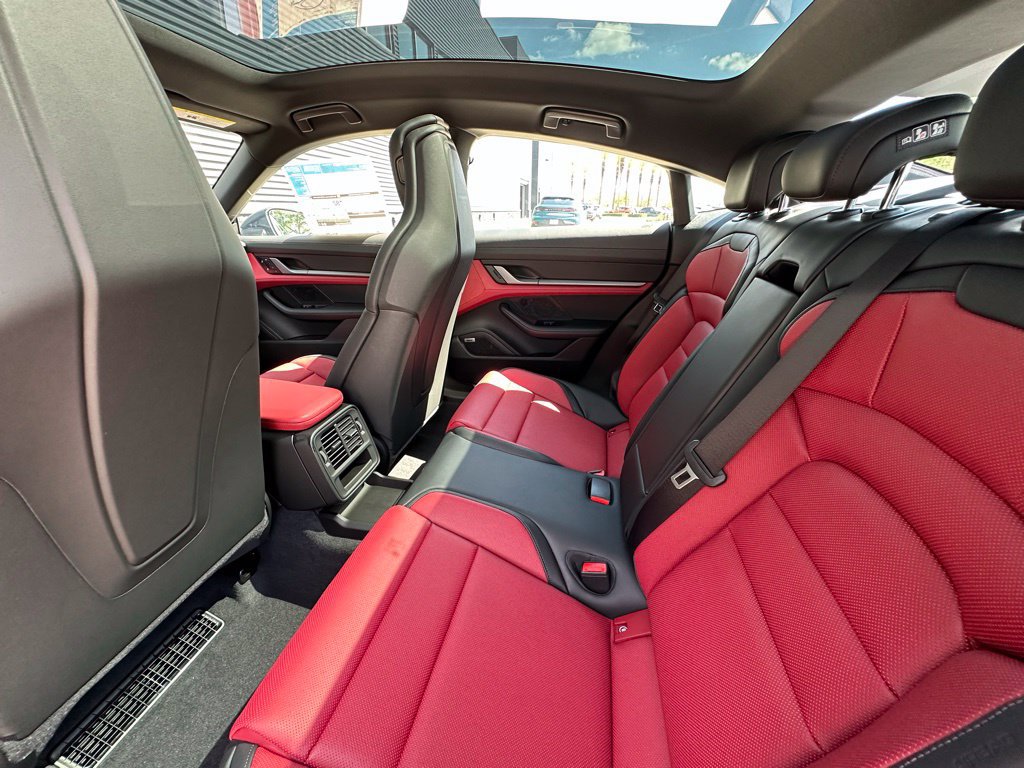 Used 2026 Porsche Taycan RWD image 37