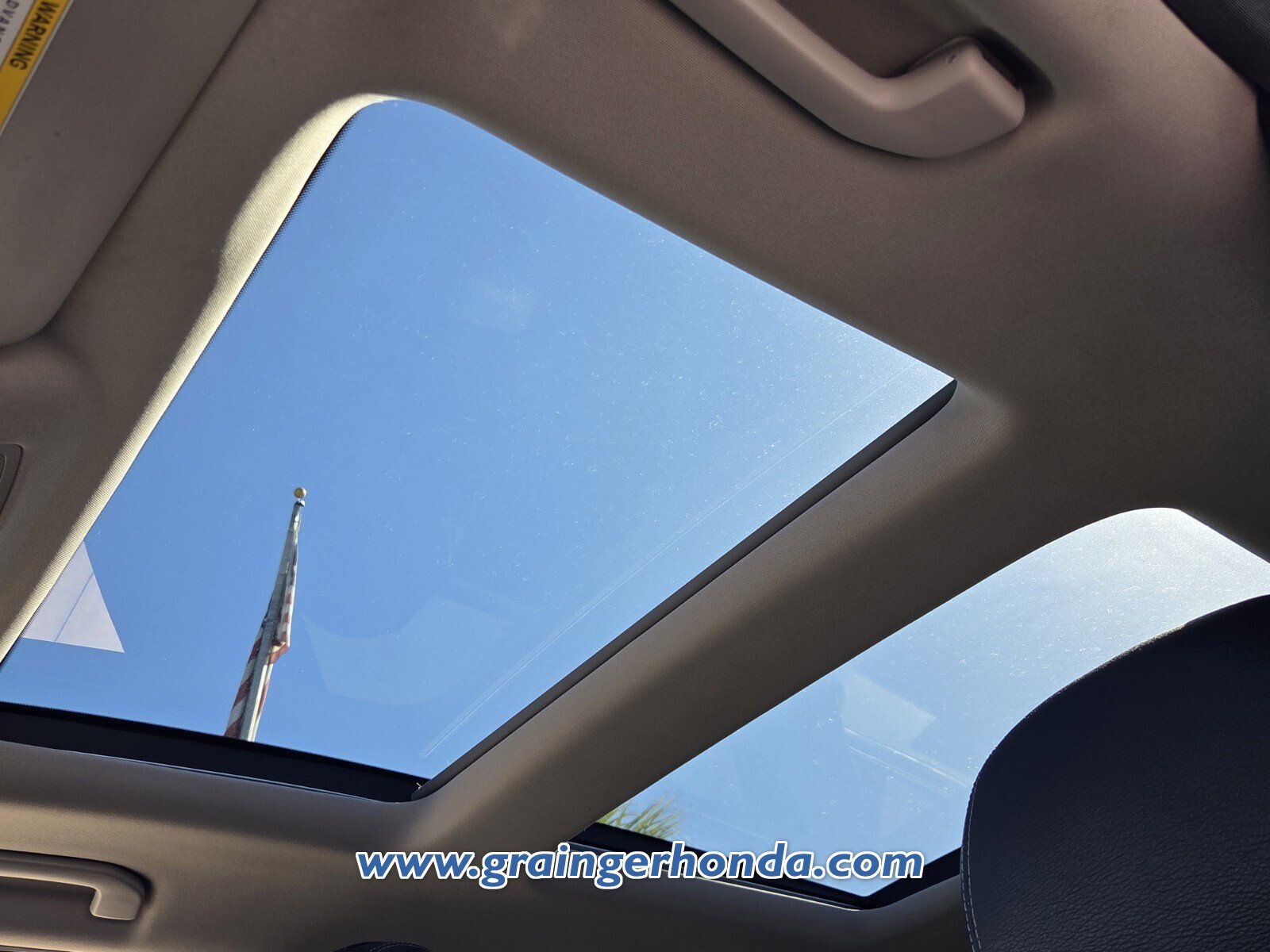 Used 2016 Mercedes-Benz GL 550 4MATIC image 20