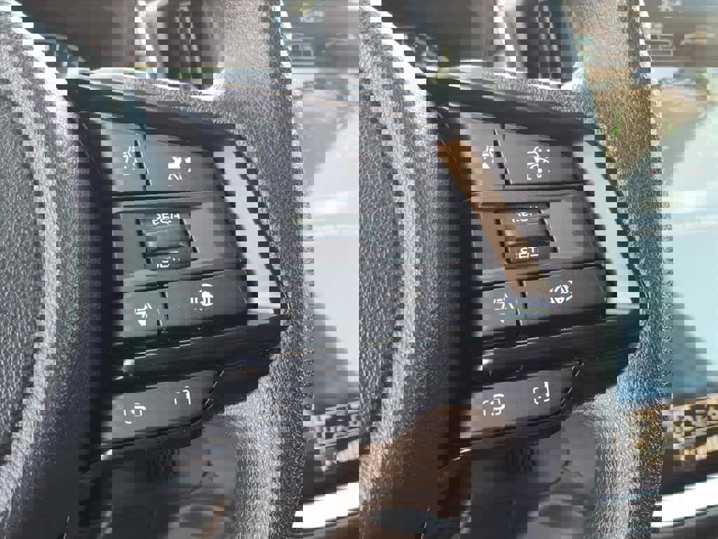 Certified 2024 Subaru Crosstrek 2.0i Premium image 40