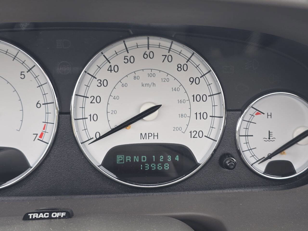 Used 2006 Chrysler Sebring Limited w/ Spring Special Group image 11