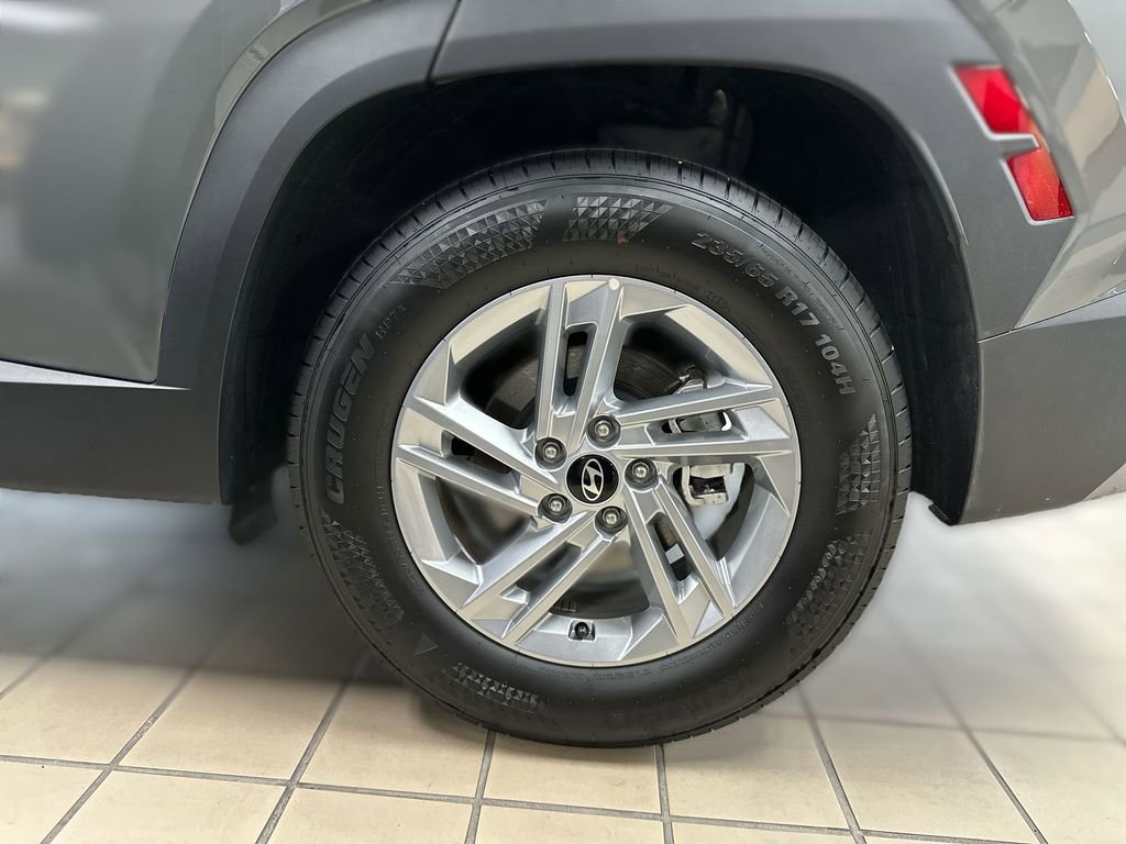 Used 2026 Hyundai Tucson SE FWD image 8