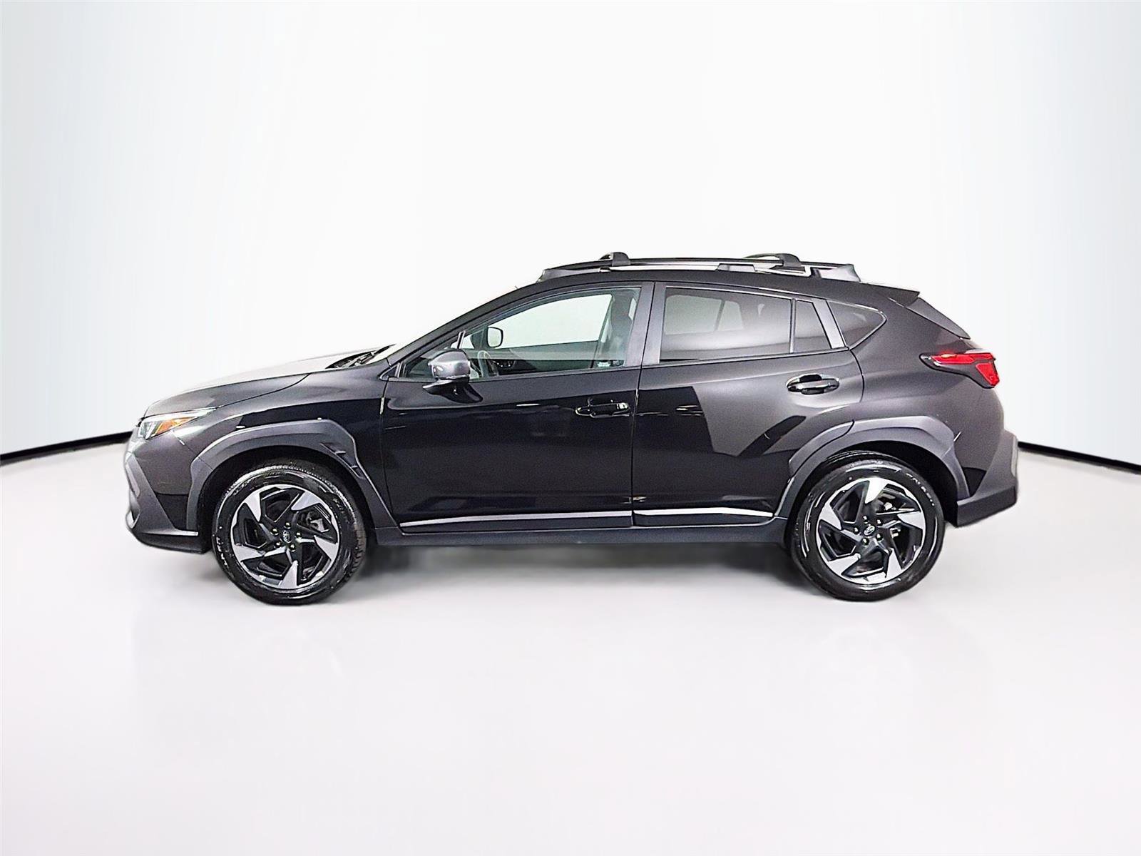 Used 2024 Subaru Crosstrek 2.5i Limited w/ Crosstrek Mirror Package image 4