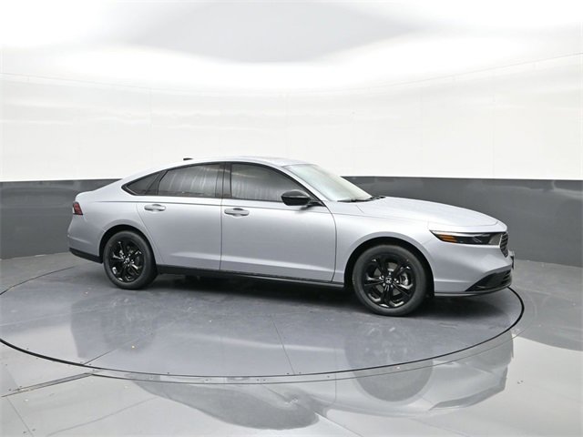 New 2025 Honda Accord SE image 14