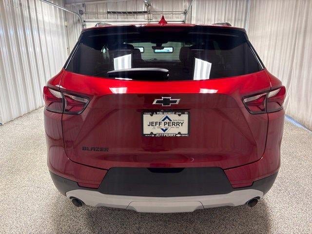 Used 2022 Chevrolet Blazer LT w/ Sound & Technology Package FWD image 5