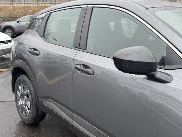 New 2026 Nissan Kicks S image 8