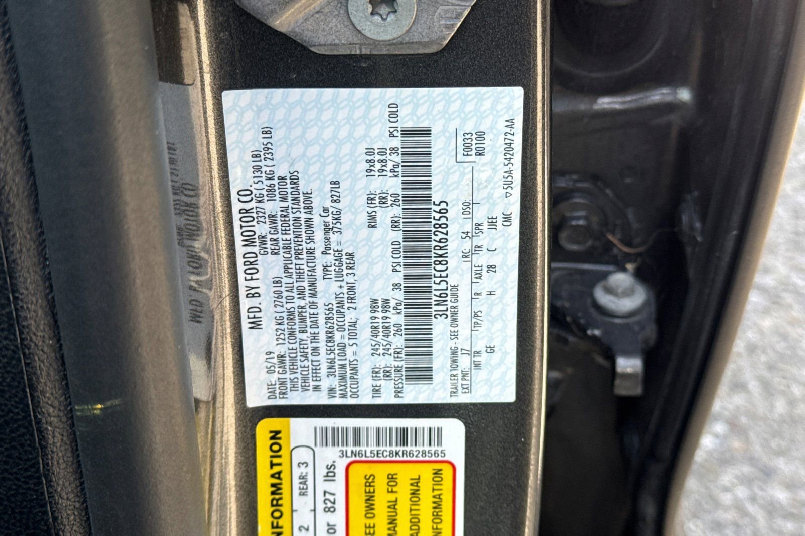 Used 2019 Lincoln MKZ Reserve FWD image 29