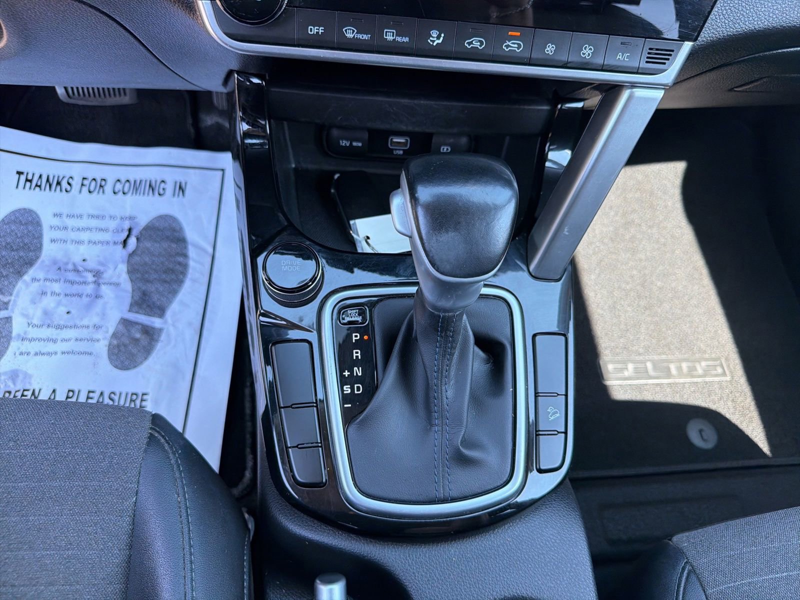 Used 2022 Kia Seltos S FWD image 14