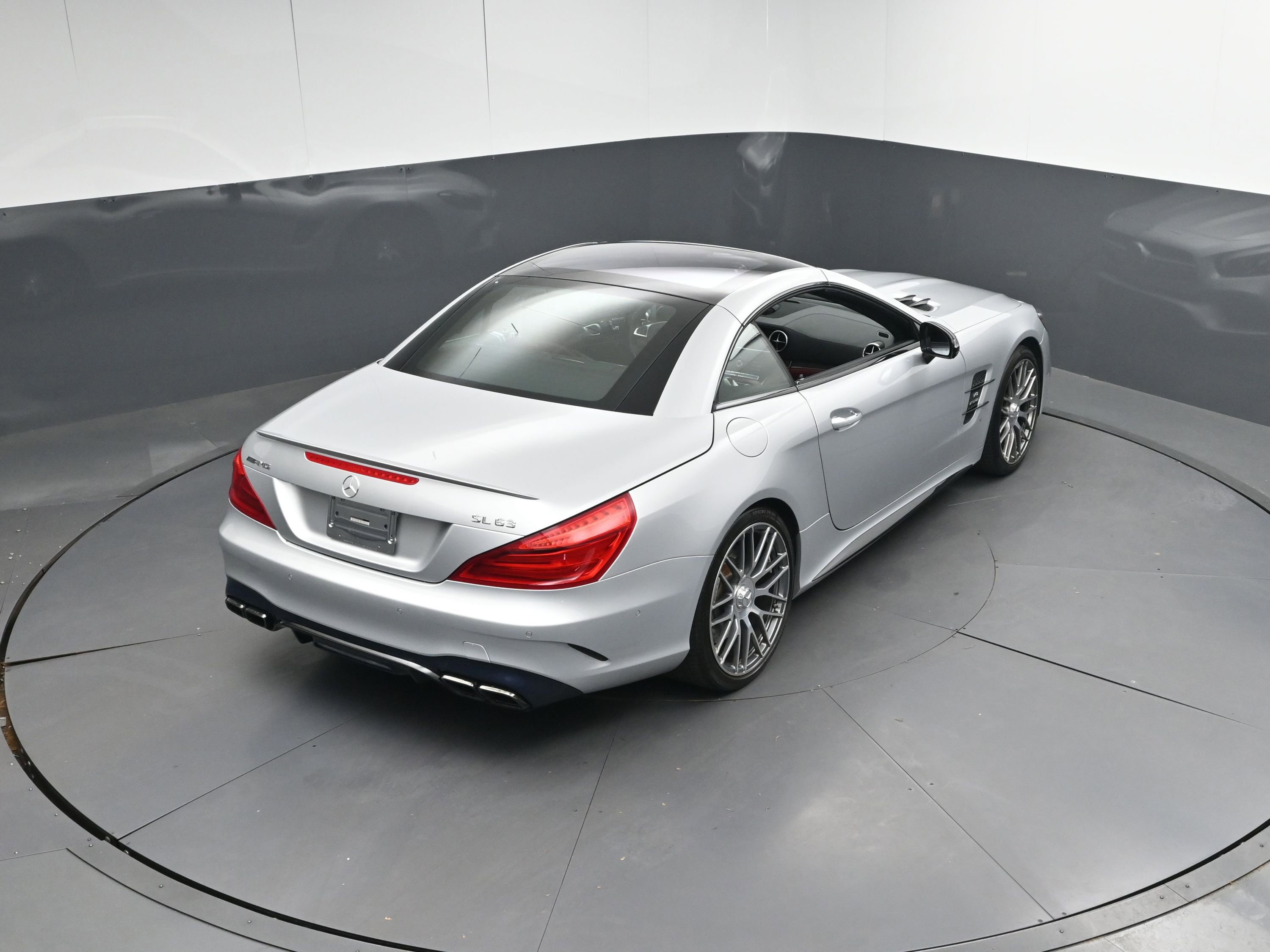 Used 2019 Mercedes-Benz SL 63 AMG image 41