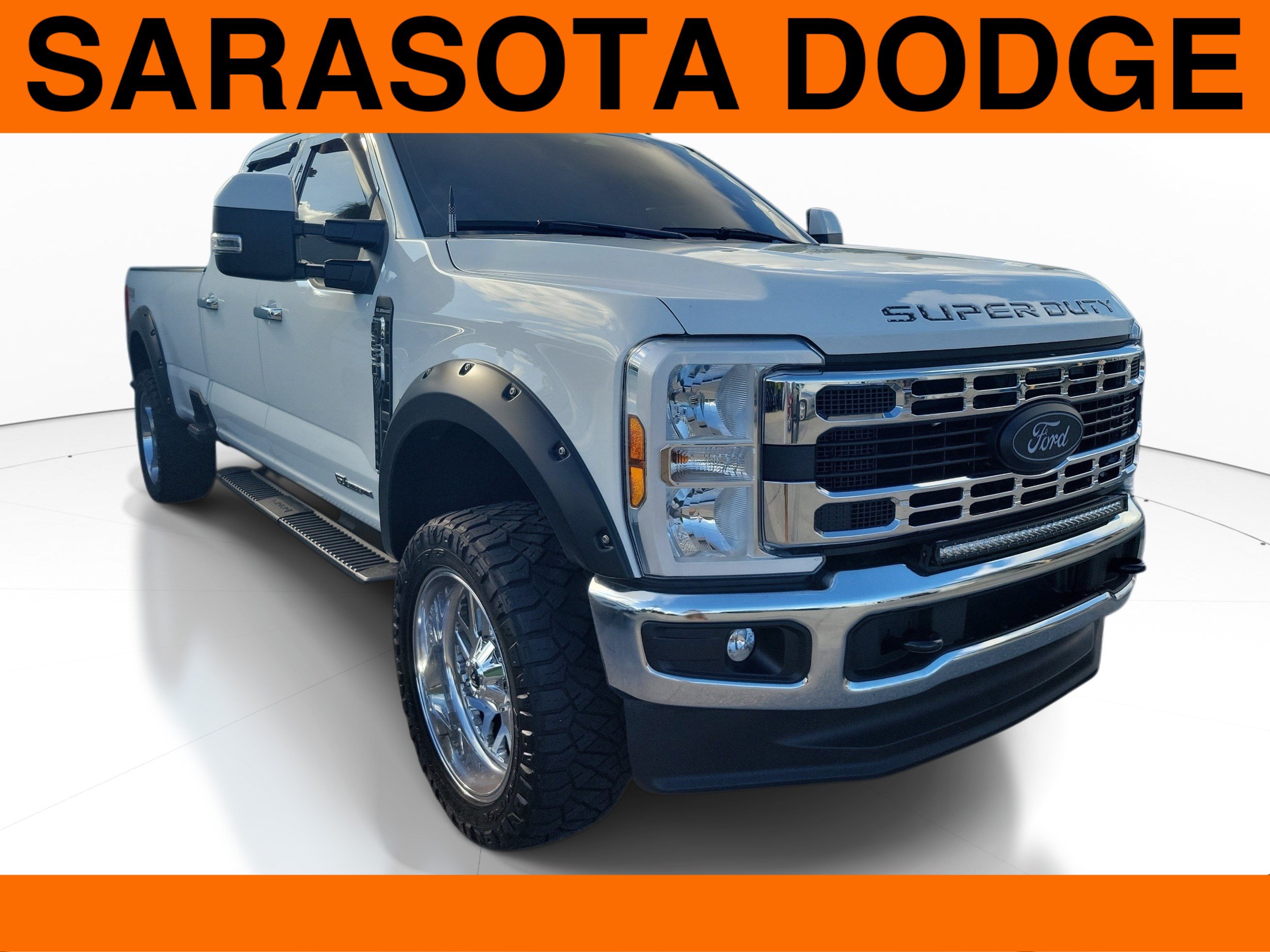 Used 2024 Ford F250 XLT AWD/4WD image 1