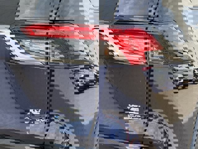 Used 2025 Toyota RAV4 XSE image 7