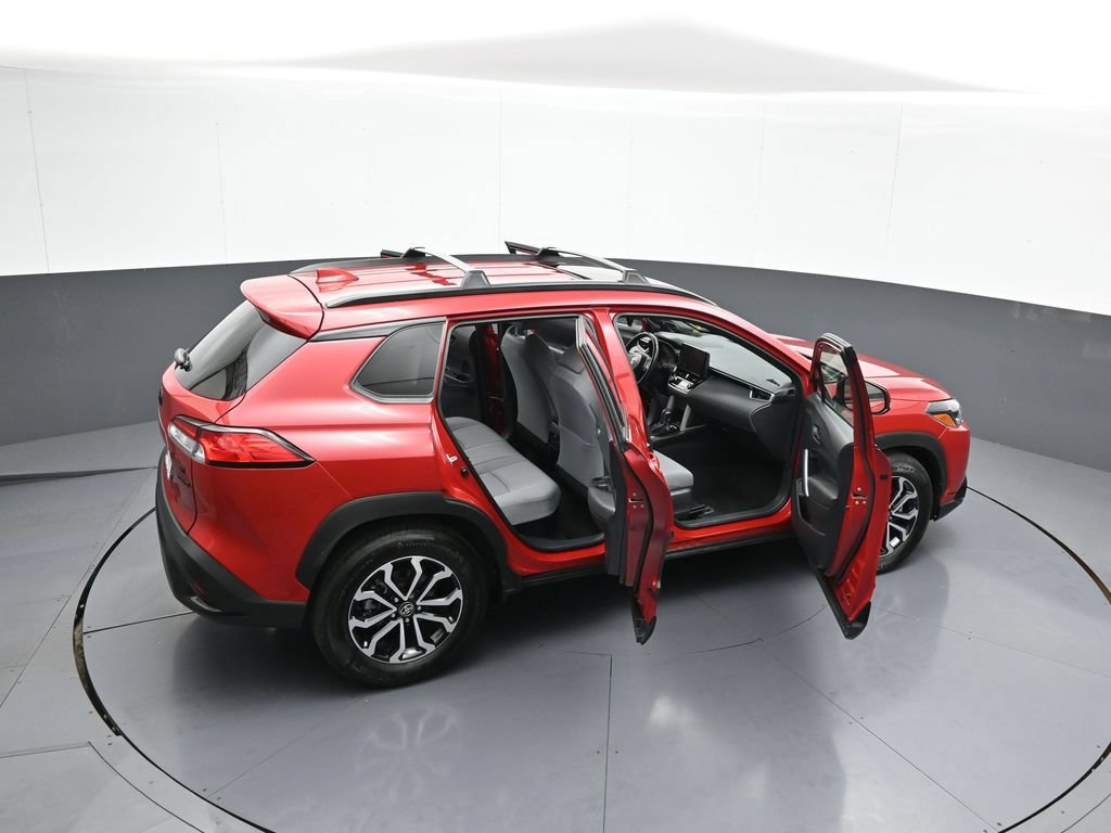 Used 2024 Toyota Corolla Cross AWD Hybrid w/ Moonroof Package image 44