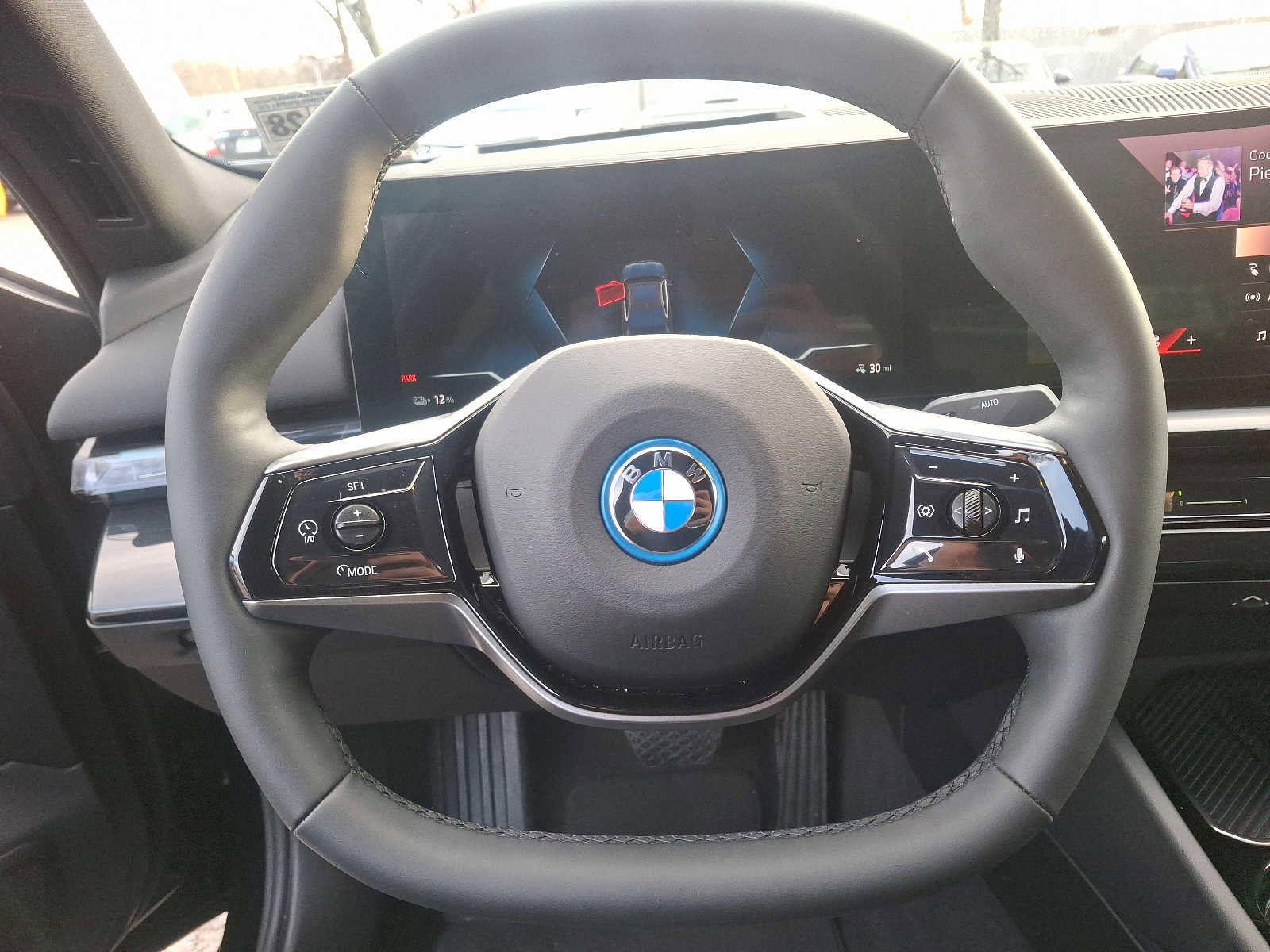 Used 2024 BMW i5 eDrive40i w/ Premium Package image 21