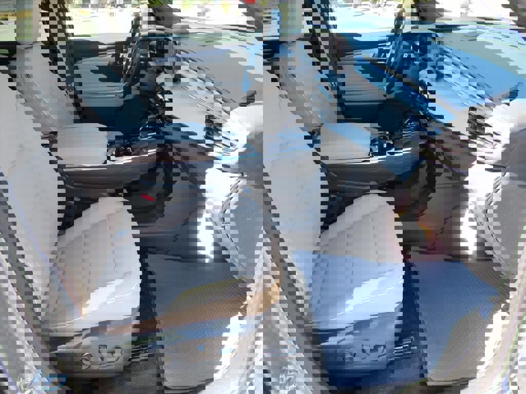 New 2026 Buick Enclave Preferred w/ Power Package FWD image 10