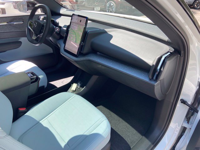 New 2026 Volvo EX30 Ultra w/ Climate Package AWD/4WD image 17