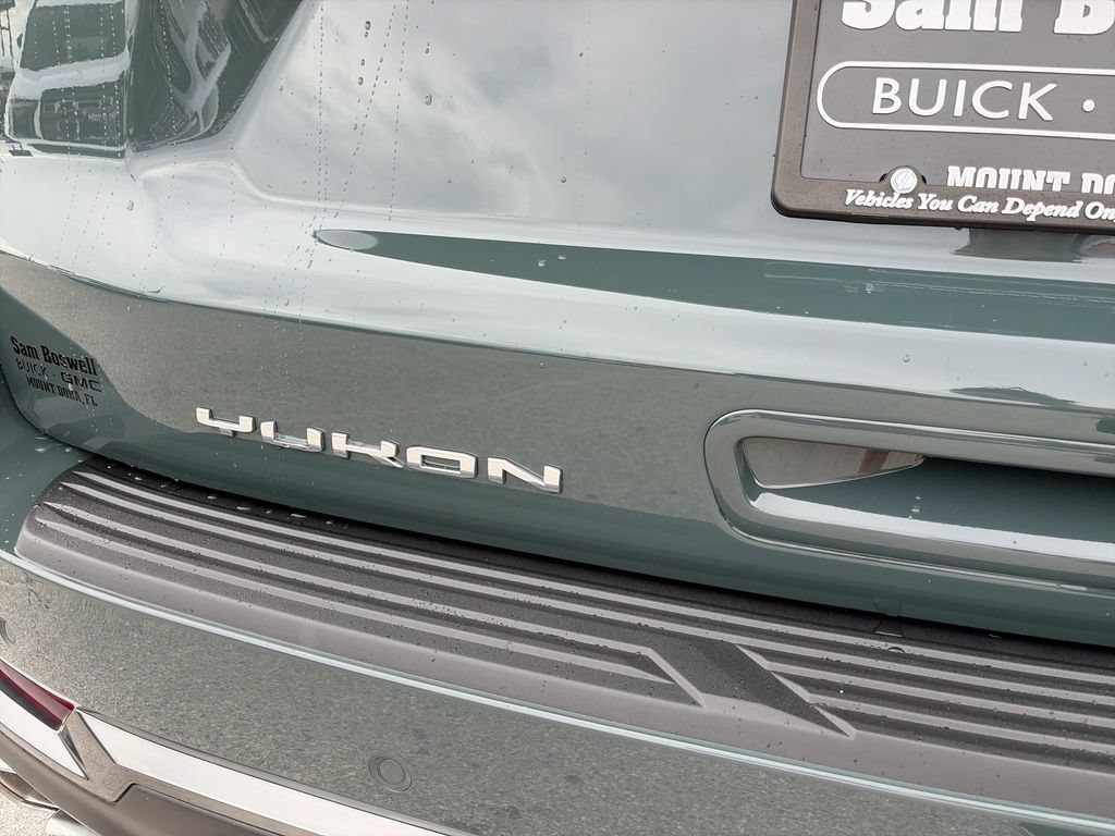 New 2026 GMC Yukon XL AT4 w/ AT4 Premium Plus Package AWD/4WD image 36