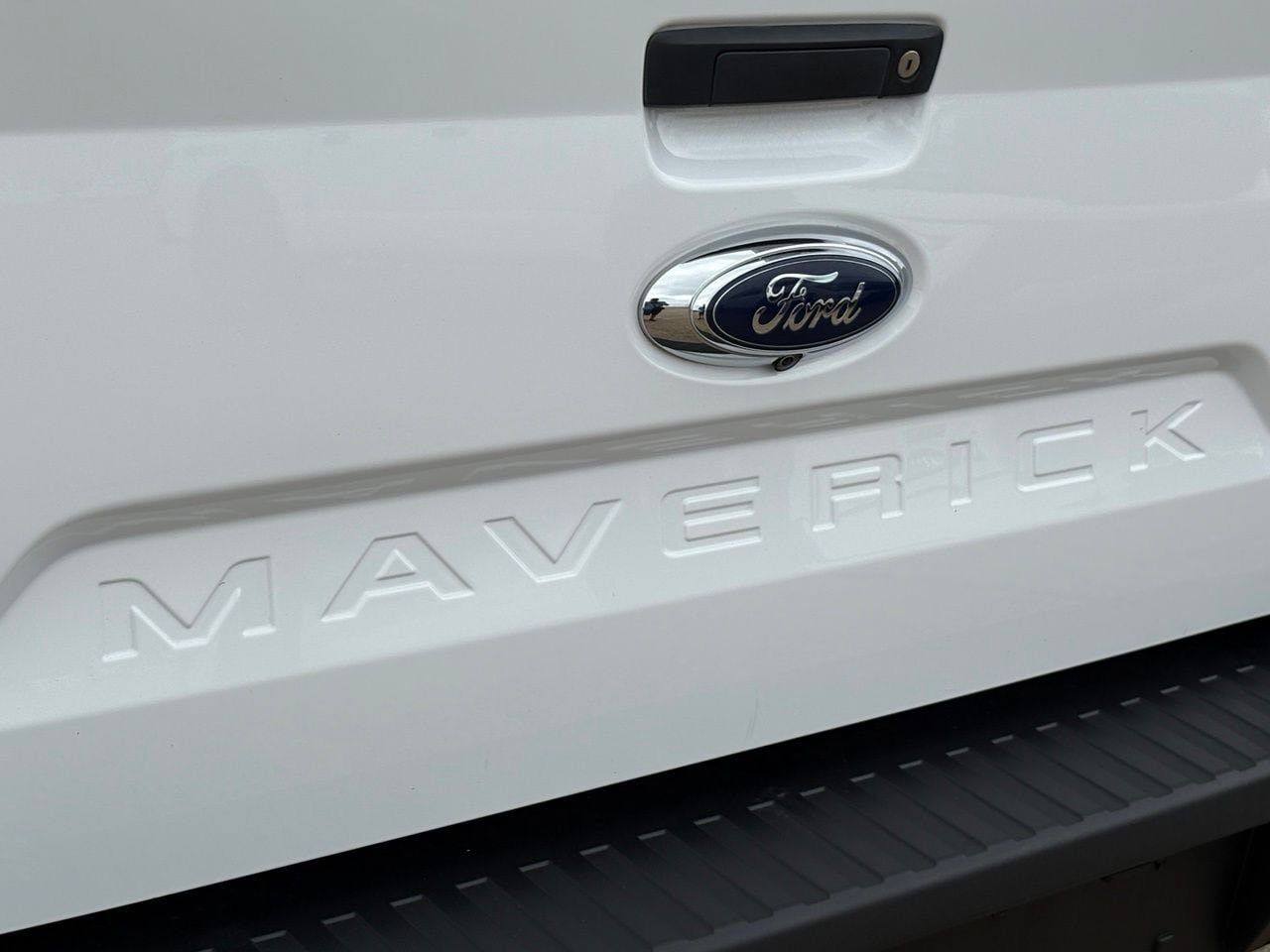 Used 2022 Ford Maverick XL FWD image 10