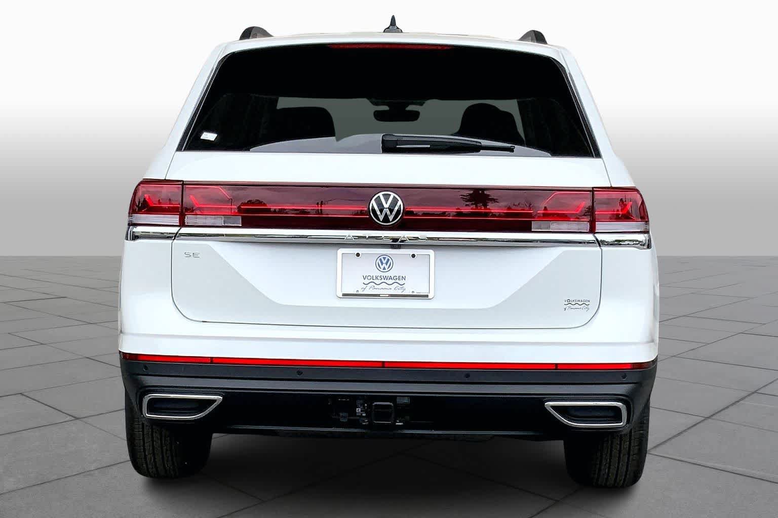 New 2026 Volkswagen Atlas SE FWD image 4