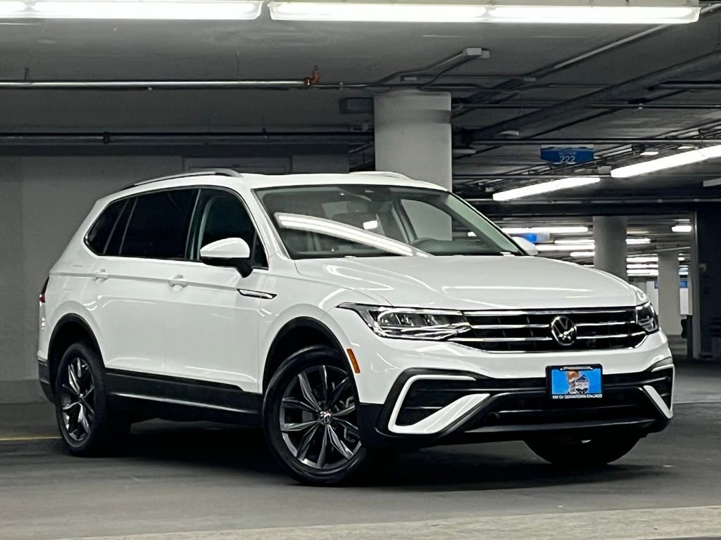 Used 2022 Volkswagen Tiguan SE w/ Panoramic Sunroof Package video 2