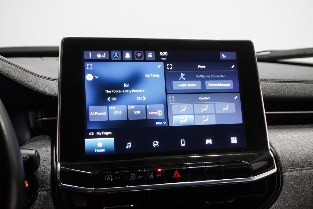 Used 2022 Jeep Compass Latitude image 24