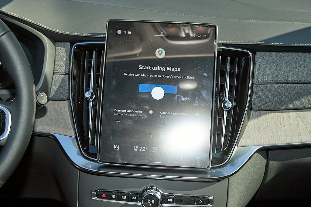 New 2026 Volvo XC90 T8 Ultra w/ Protection Package Premier image 27