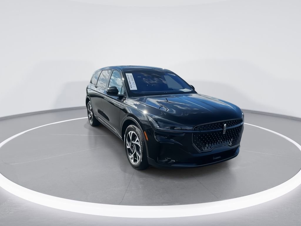 Used 2025 Lincoln Nautilus Premier w/ Jet Appearance Package image 2