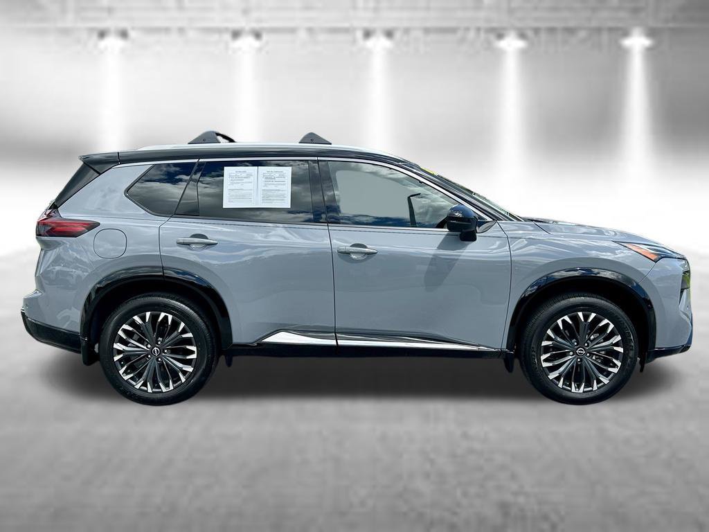 Certified 2026 Nissan Rogue Platinum w/ Platinum Premium Package AWD/4WD image 5