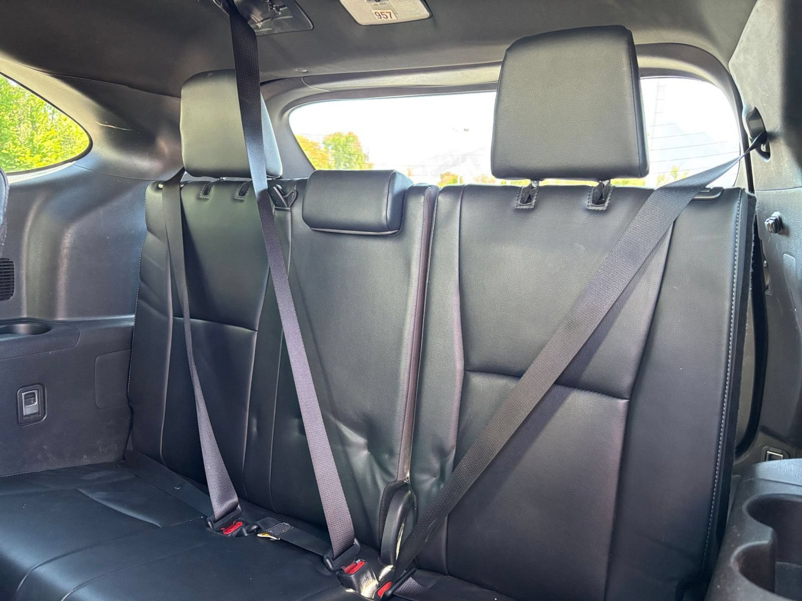 Used 2025 Toyota Highlander XSE AWD/4WD image 26