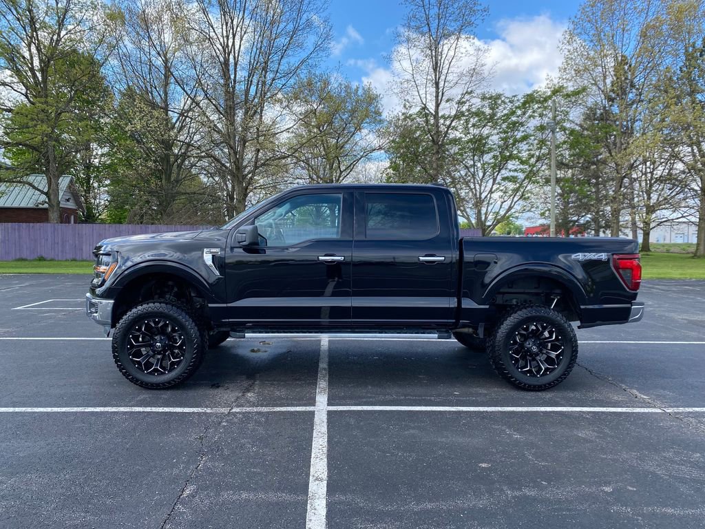 Used 2025 Ford F150 XLT w/ Equipment Group 301A Standard AWD/4WD image 4