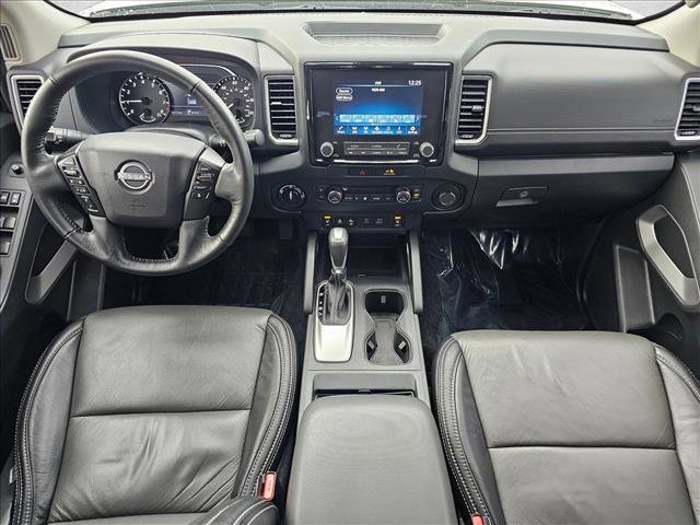 Used 2022 Nissan Frontier SV image 13
