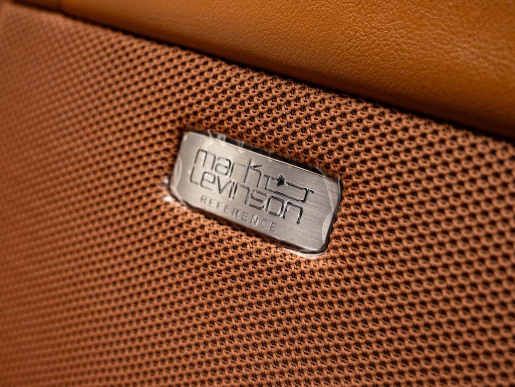 Used 2018 Lexus LC 500 Coupe w/ Touring Package RWD image 24
