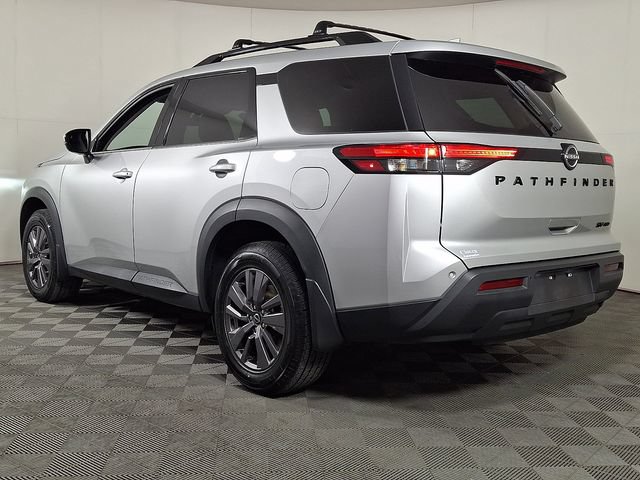 Used 2023 Nissan Pathfinder SV w/ Black Appearance Package AWD/4WD image 7