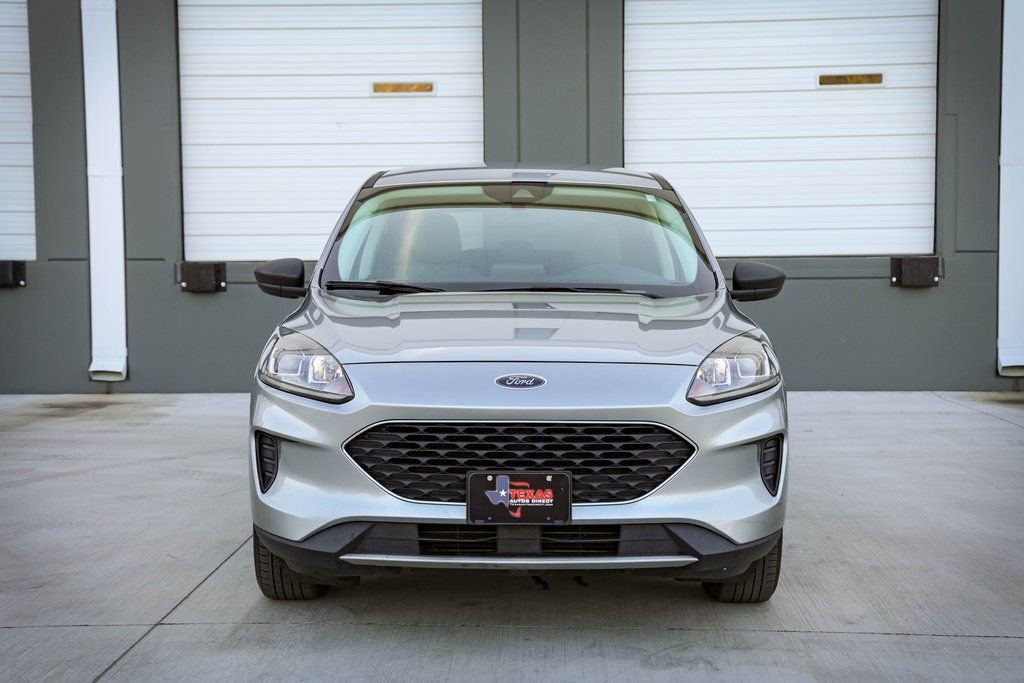 Used 2022 Ford Escape SE w/ Cold Weather Package AWD/4WD image 3