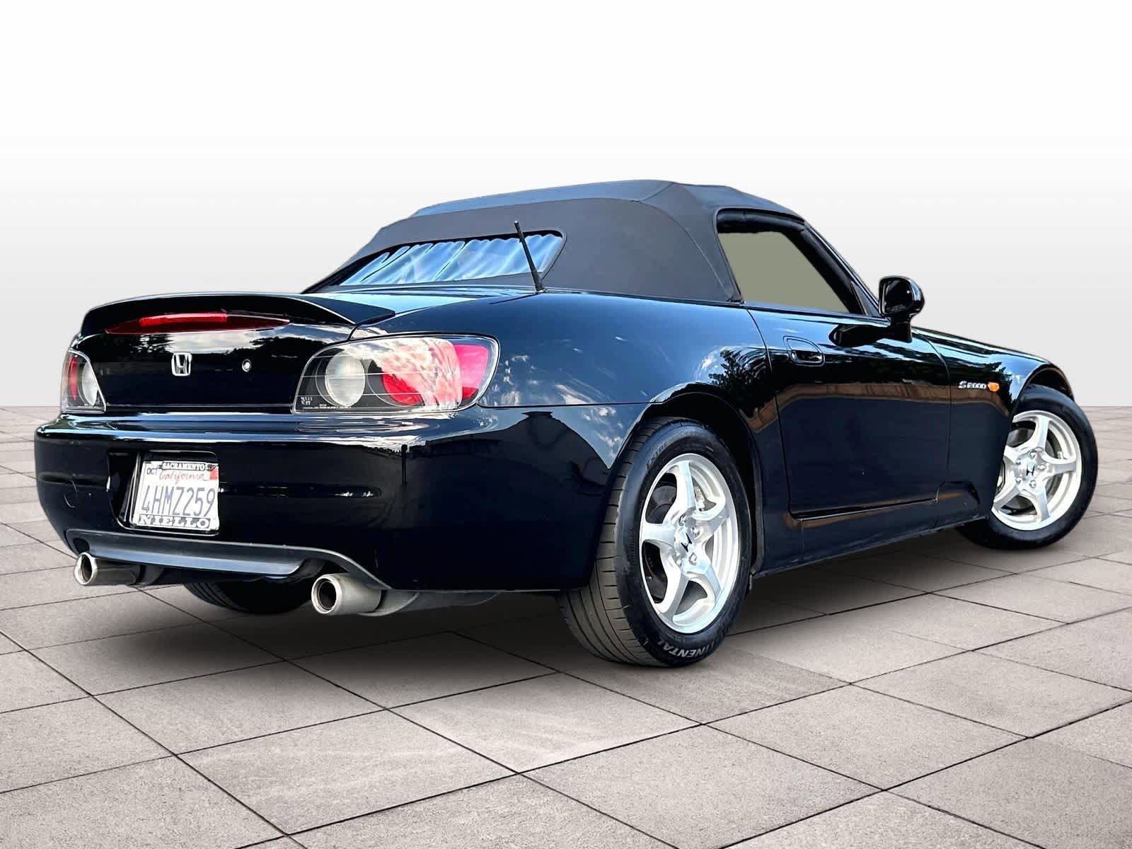 Used 2000 Honda S2000 image 16