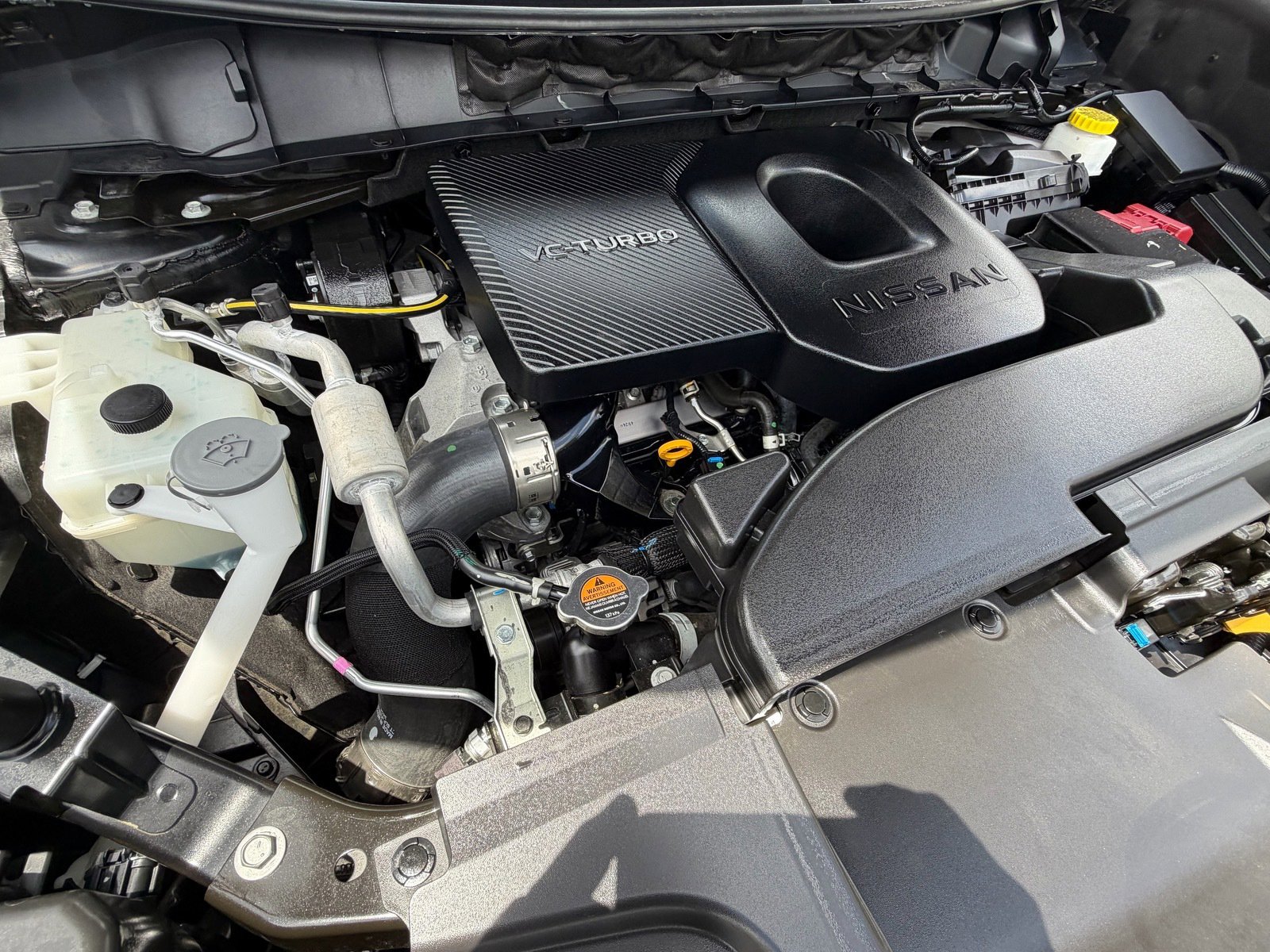Certified 2025 Nissan Murano SV FWD image 22