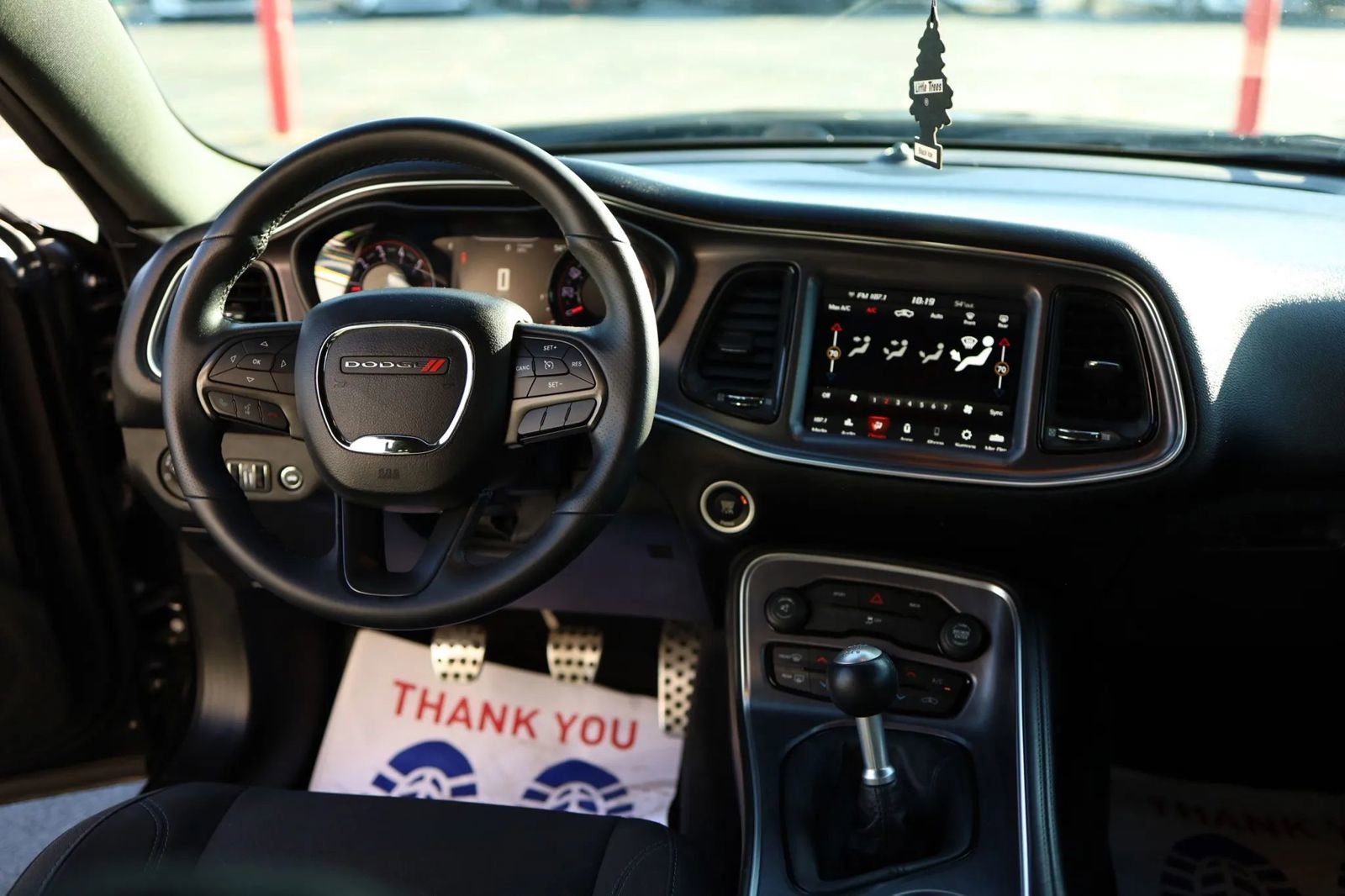 Used 2016 Dodge Challenger R/T w/ Blacktop Package image 35