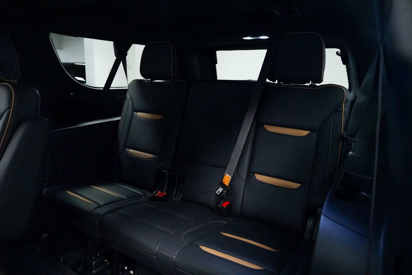 Used 2023 GMC Yukon XL AT4 w/ LPO, Floor Liner Package image 23