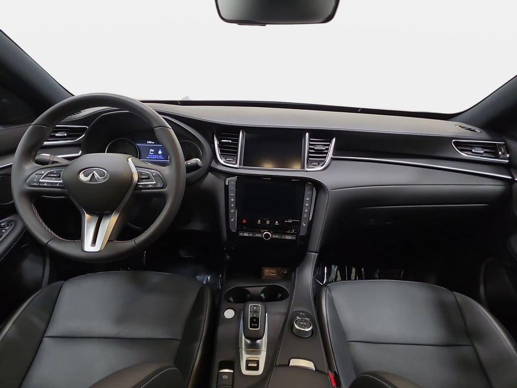 Certified 2025 INFINITI QX55 Luxe AWD/4WD image 9