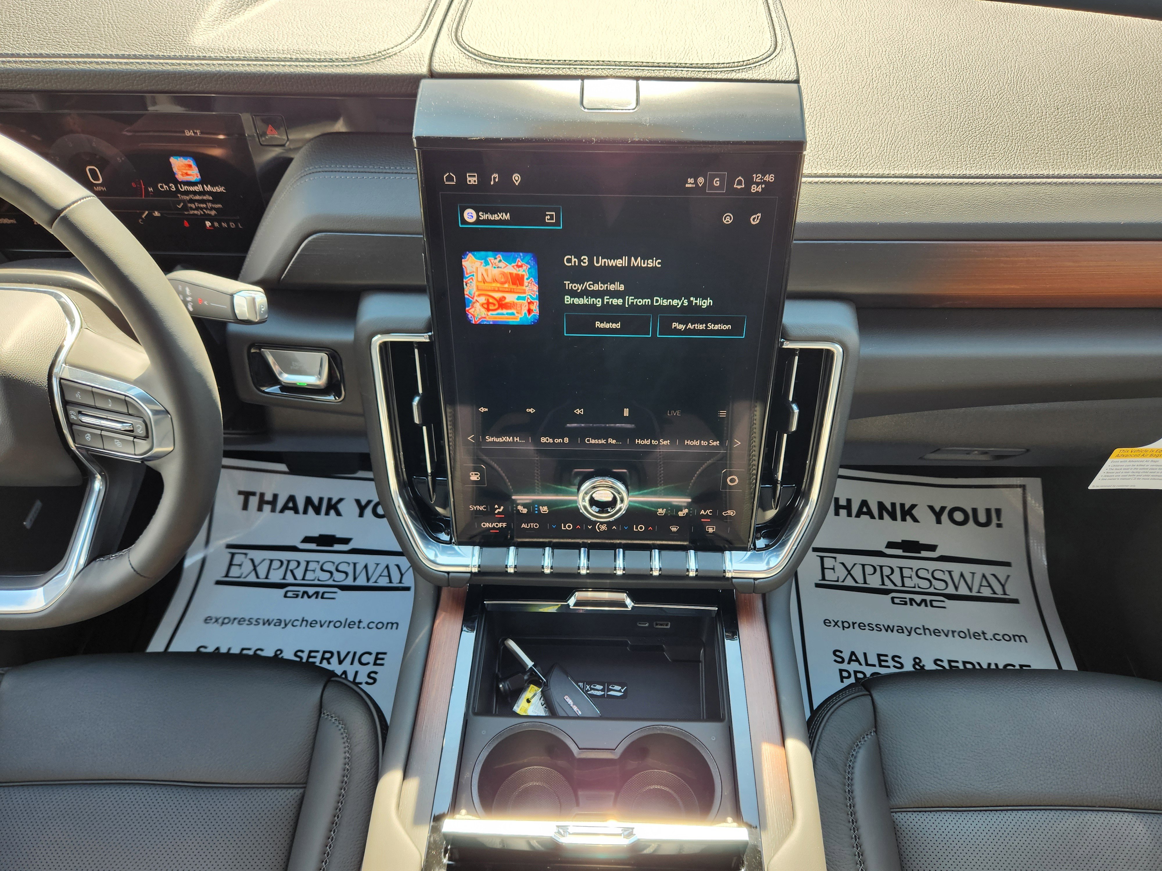 New 2026 GMC Yukon XL Denali image 11