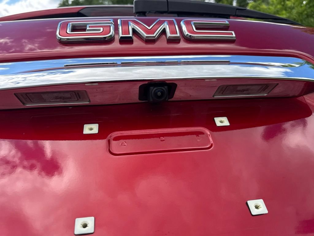 Used 2023 GMC Terrain SLE w/ Driver Convenience Package AWD/4WD image 16