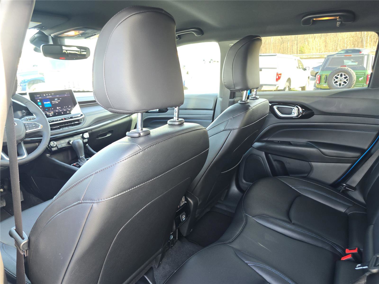 Used 2026 Jeep Compass Limited image 17