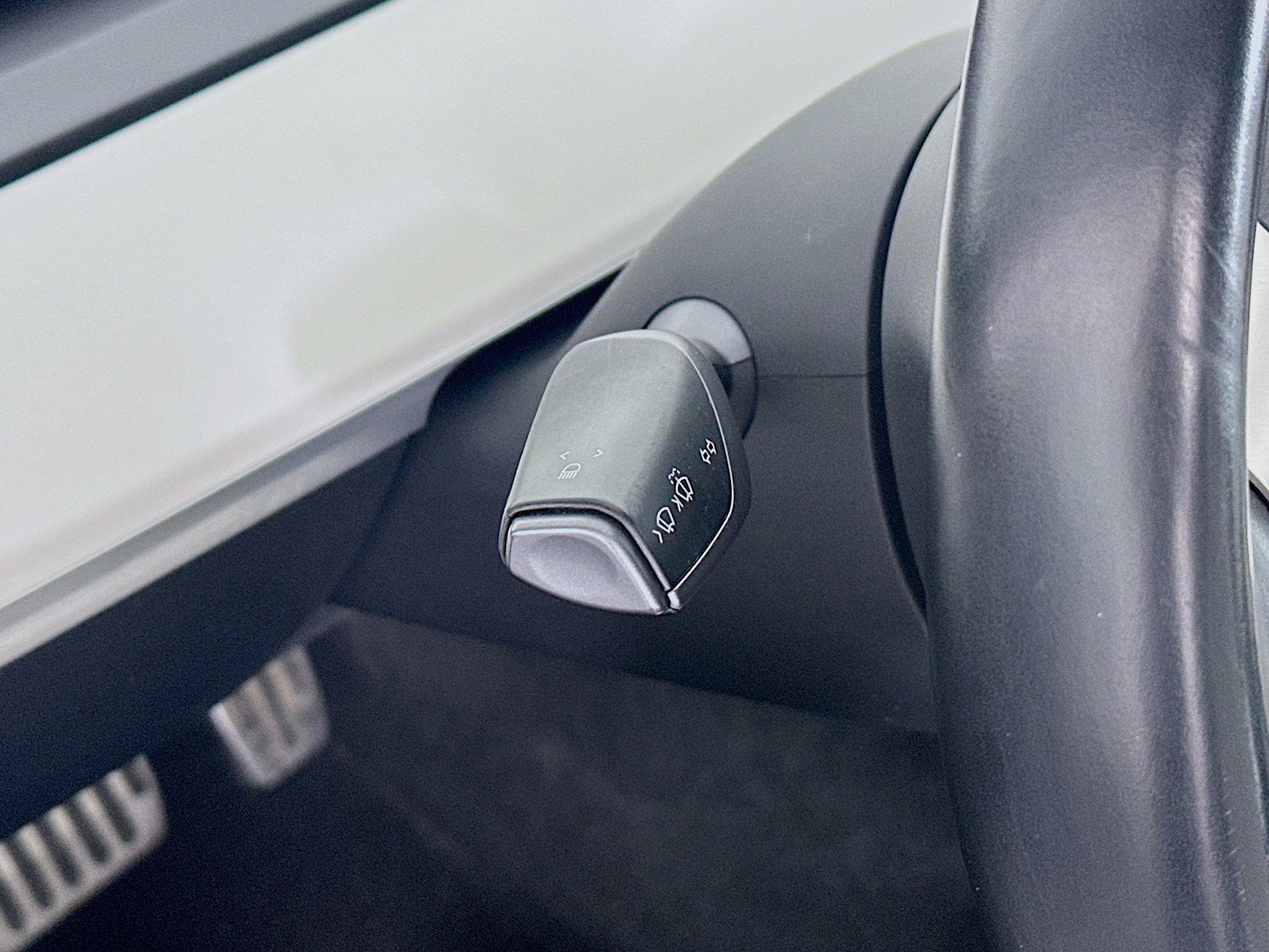 Used 2018 Tesla Model 3 Mid Range image 16