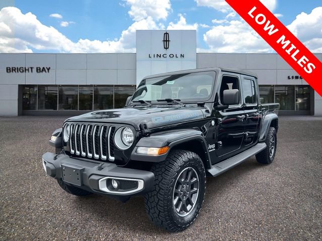 Used 2021 Jeep Gladiator Overland w/ Cold Weather Group image 3