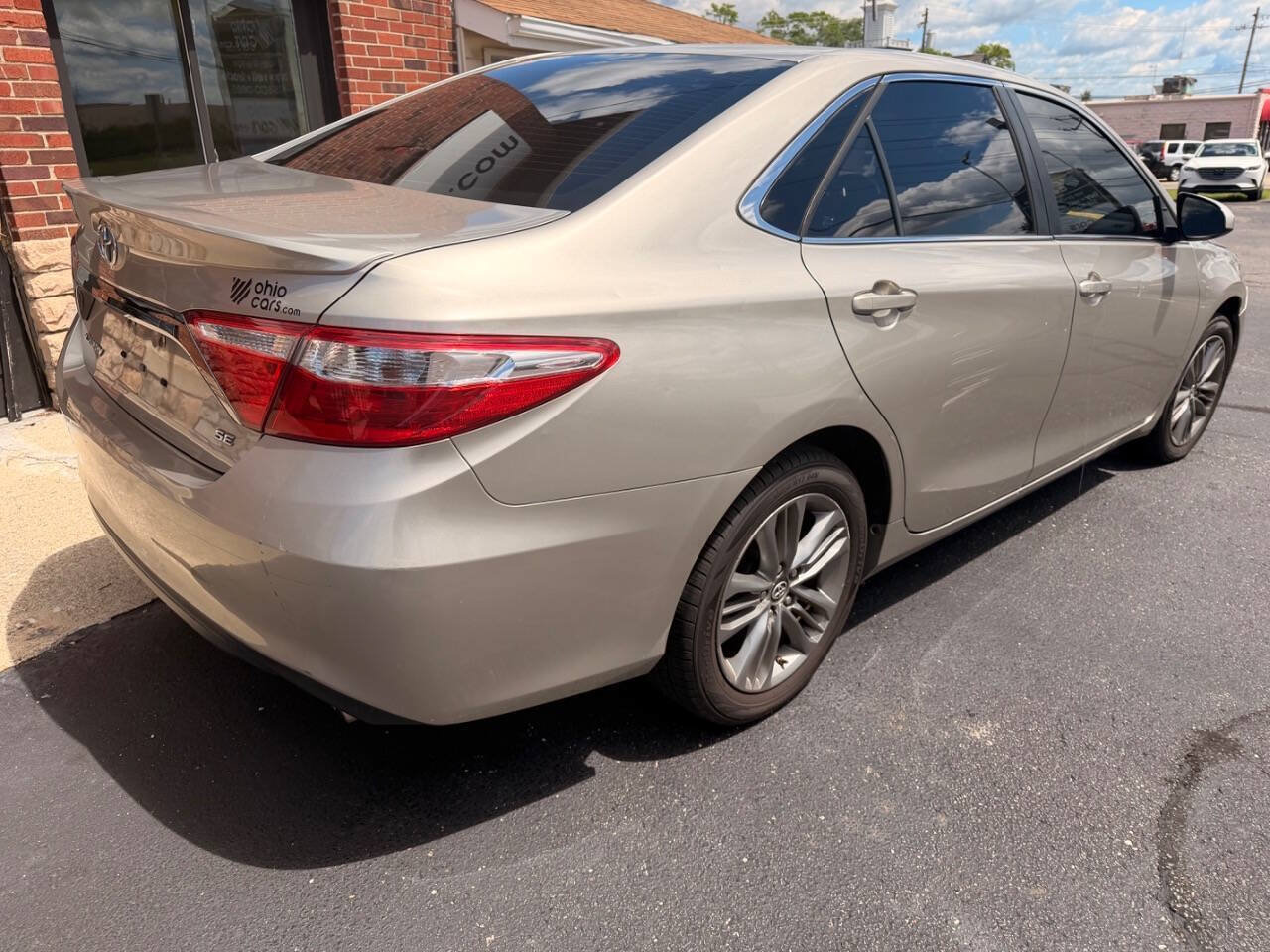 Used 2017 Toyota Camry SE FWD image 7