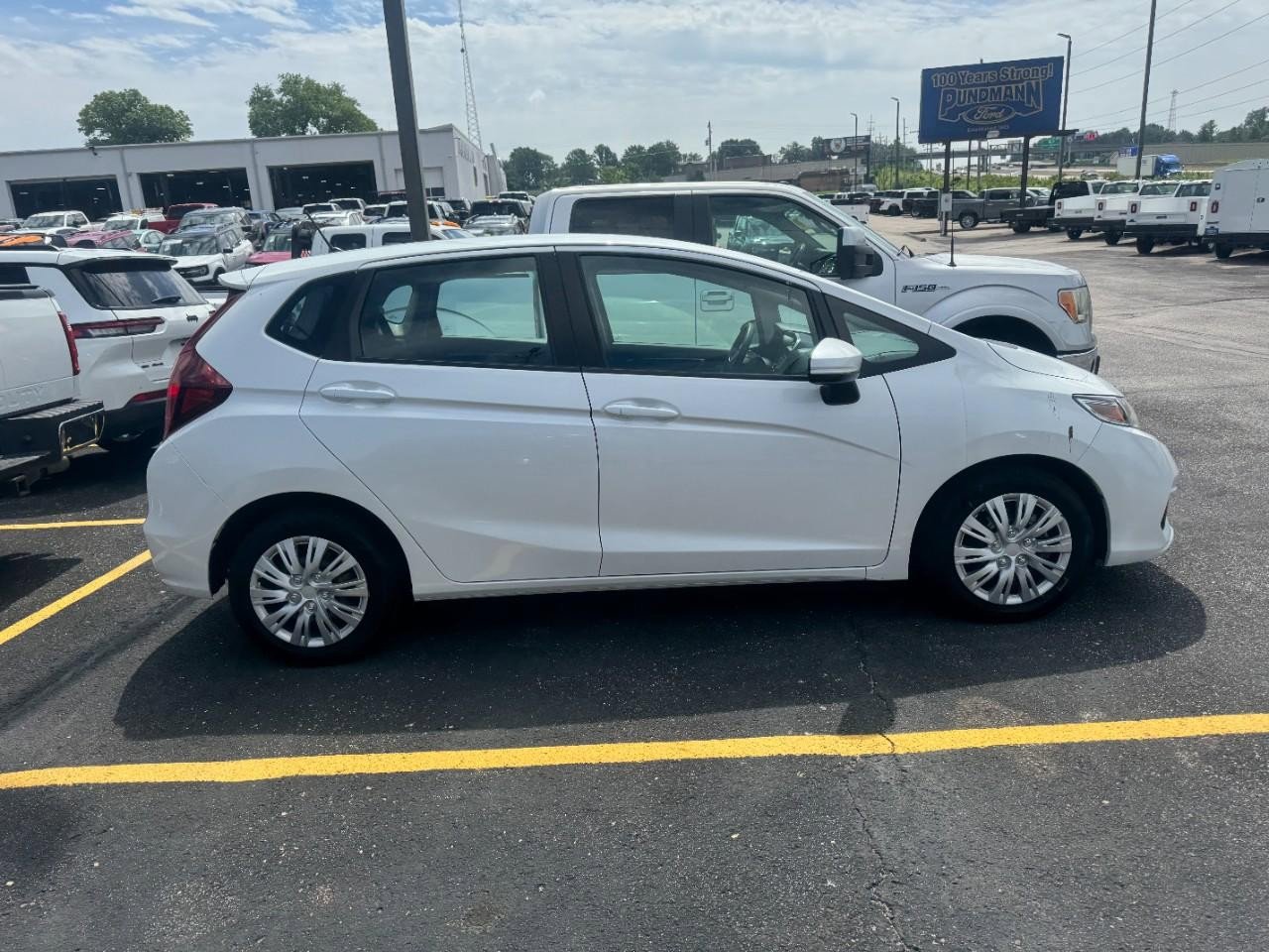 Used 2019 Honda Fit LX image 4