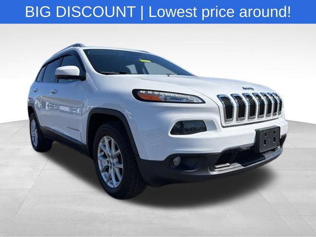Used 2017 Jeep Cherokee Latitude w/ True North Edition AWD/4WD image 1