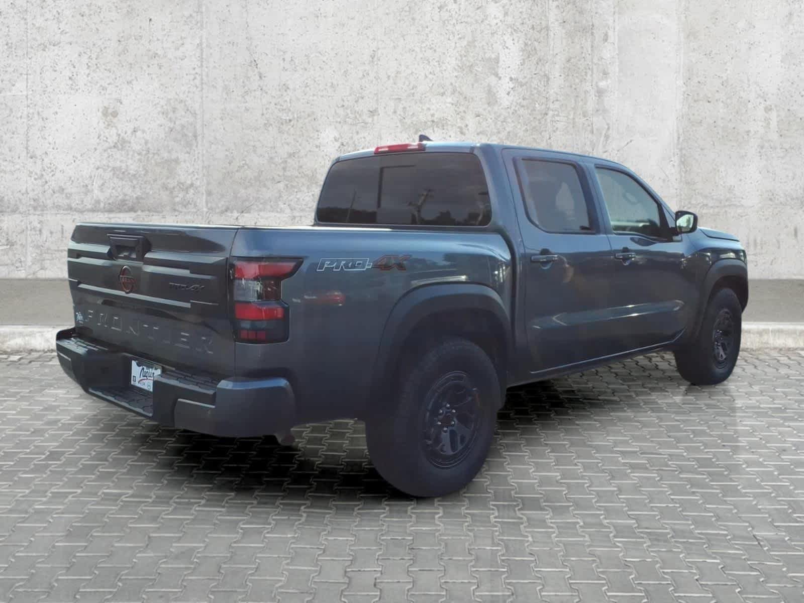 Used 2026 Nissan Frontier PRO-4X AWD/4WD image 10
