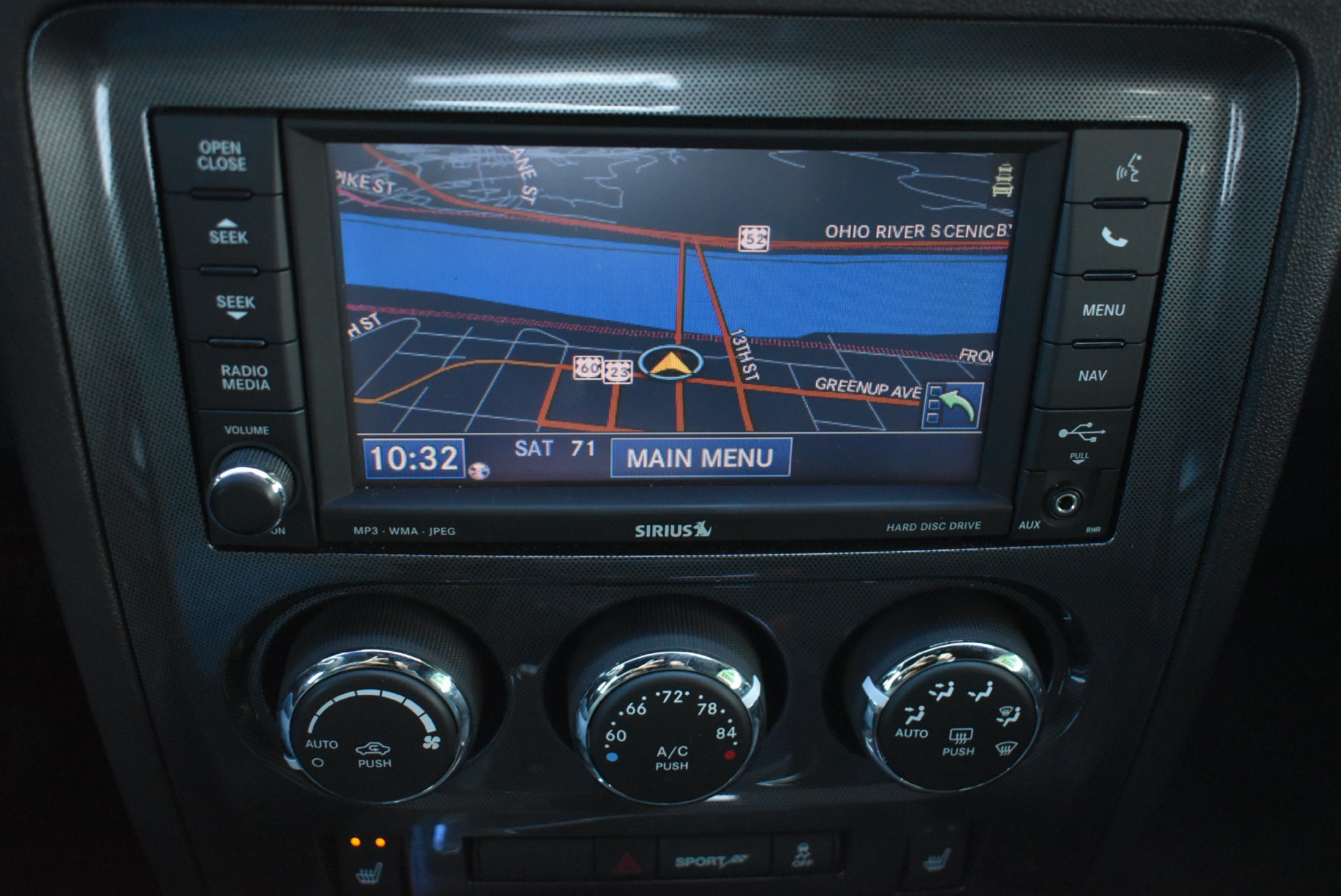 Used 2013 Dodge Challenger SXT Plus RWD image 24